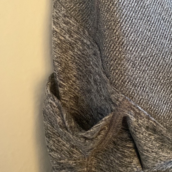 Athletic Shorts Size Large Color gray almost new. - Picture 7 of 7